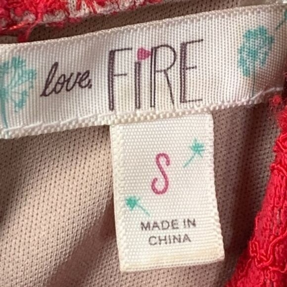 Love Fire Red Lace Fit & Flare Sleeveless Mini Dress Women’s Small - Picture 9 of 10